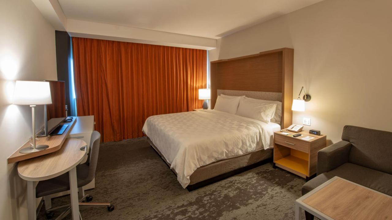 Holiday Inn & Suites - Merida La Isla By Ihg Luaran gambar