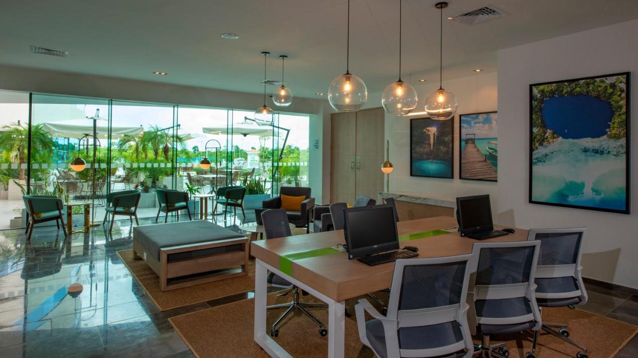 Holiday Inn & Suites - Merida La Isla By Ihg Luaran gambar