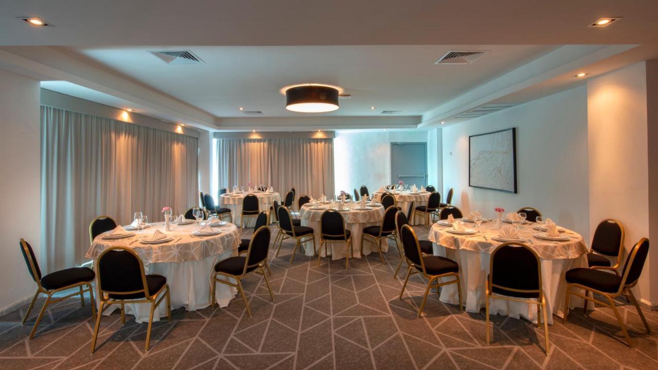 Holiday Inn & Suites - Merida La Isla By Ihg Luaran gambar